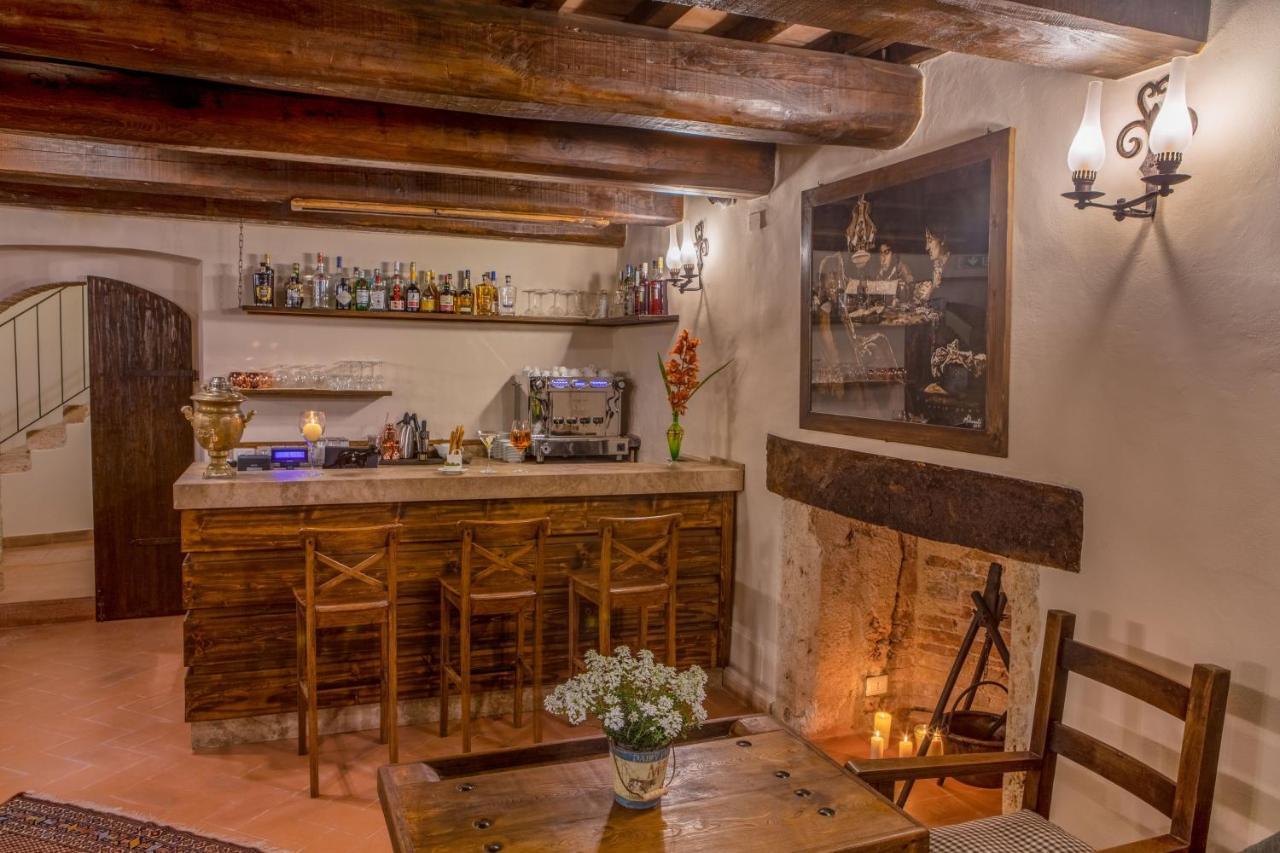 Borgo Petroro Hotell Todi Eksteriør bilde