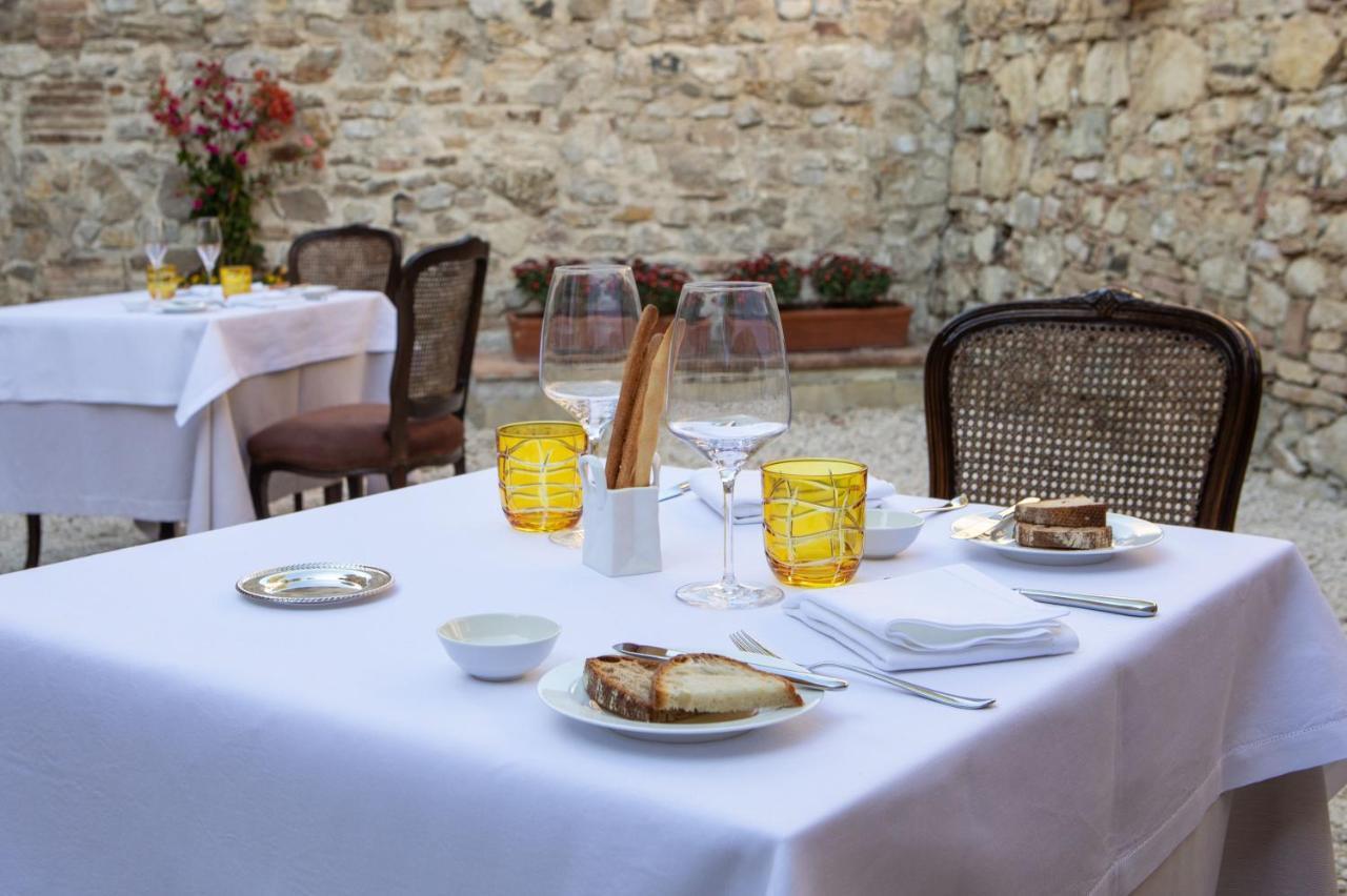 Borgo Petroro Hotell Todi Eksteriør bilde