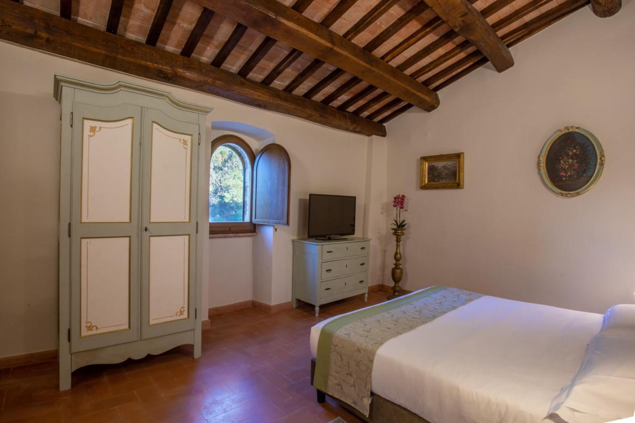 Borgo Petroro Hotell Todi Eksteriør bilde